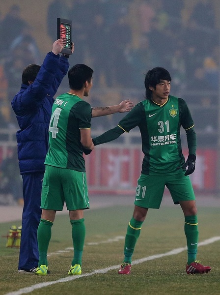 赛地聚焦——欧篮联国际比赛日热度飙升;孟菲斯灰熊复出首秀;目标明确;训练强度明显提升的简单介绍 赛地聚焦——欧篮联国际比赛日热度飙升;孟菲斯灰熊复出首秀;目标明确;训练强度明显提升的简单介绍