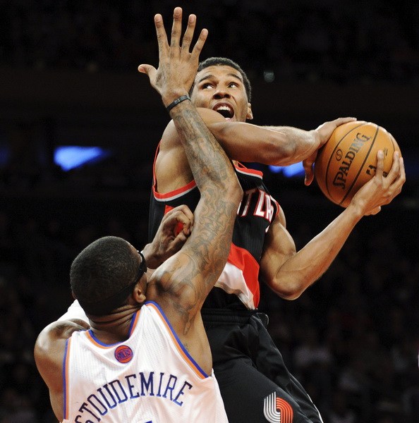 赛地聚焦——欧篮联国际比赛日热度飙升;孟菲斯灰熊复出首秀;目标明确;训练强度明显提升的简单介绍 赛地聚焦——欧篮联国际比赛日热度飙升;孟菲斯灰熊复出首秀;目标明确;训练强度明显提升的简单介绍