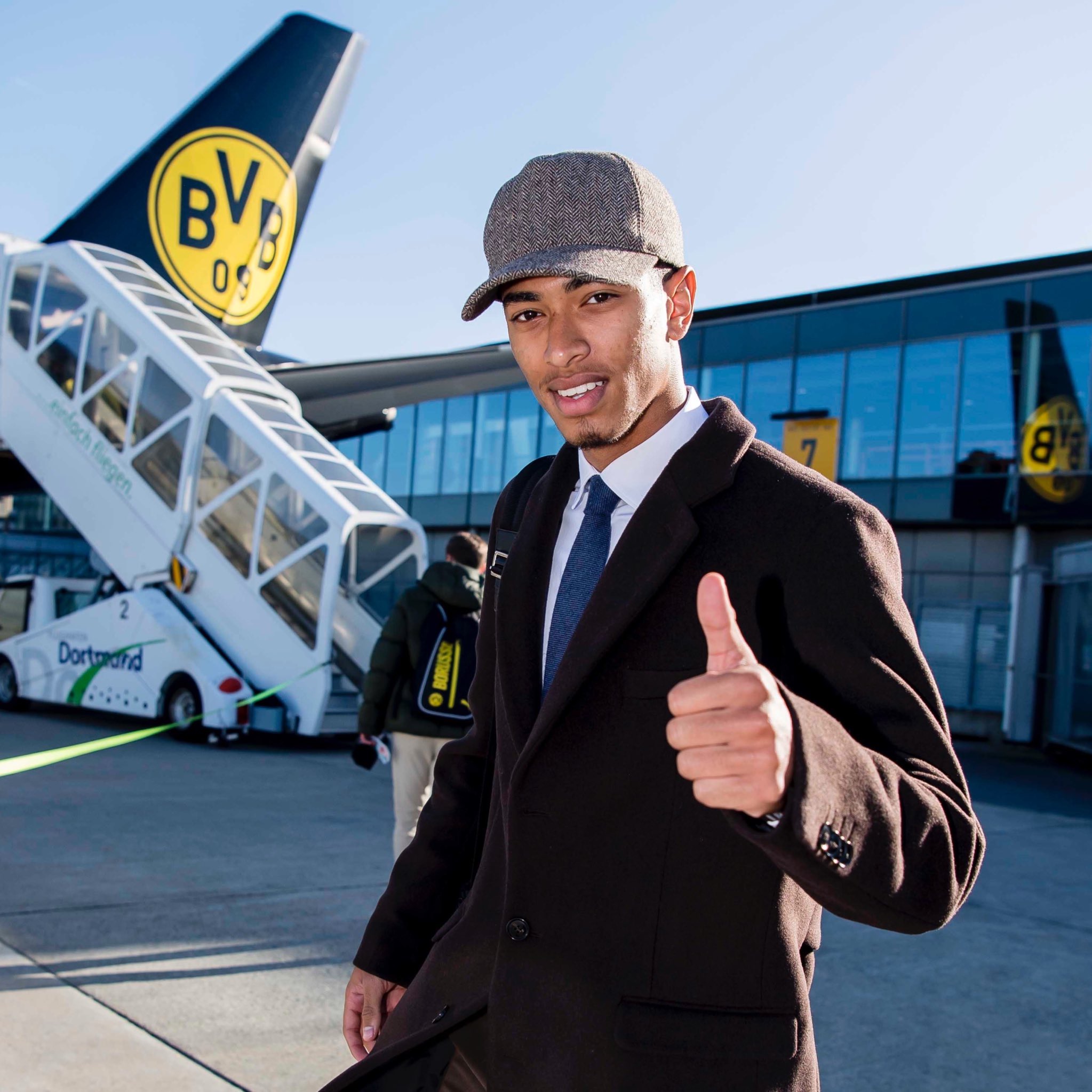 转折点！洛杉矶快船调整名单，德国杯转会期攻防权衡，管理层满意，轮换策略成焦点的简单介绍-开云入口